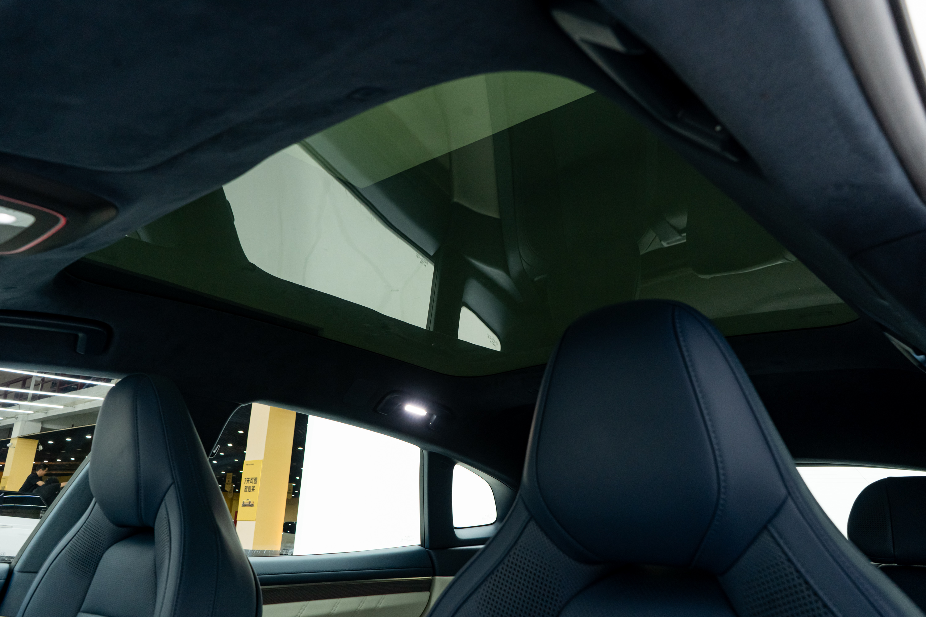 极氪 极氪001 2024 汽车图片 #27