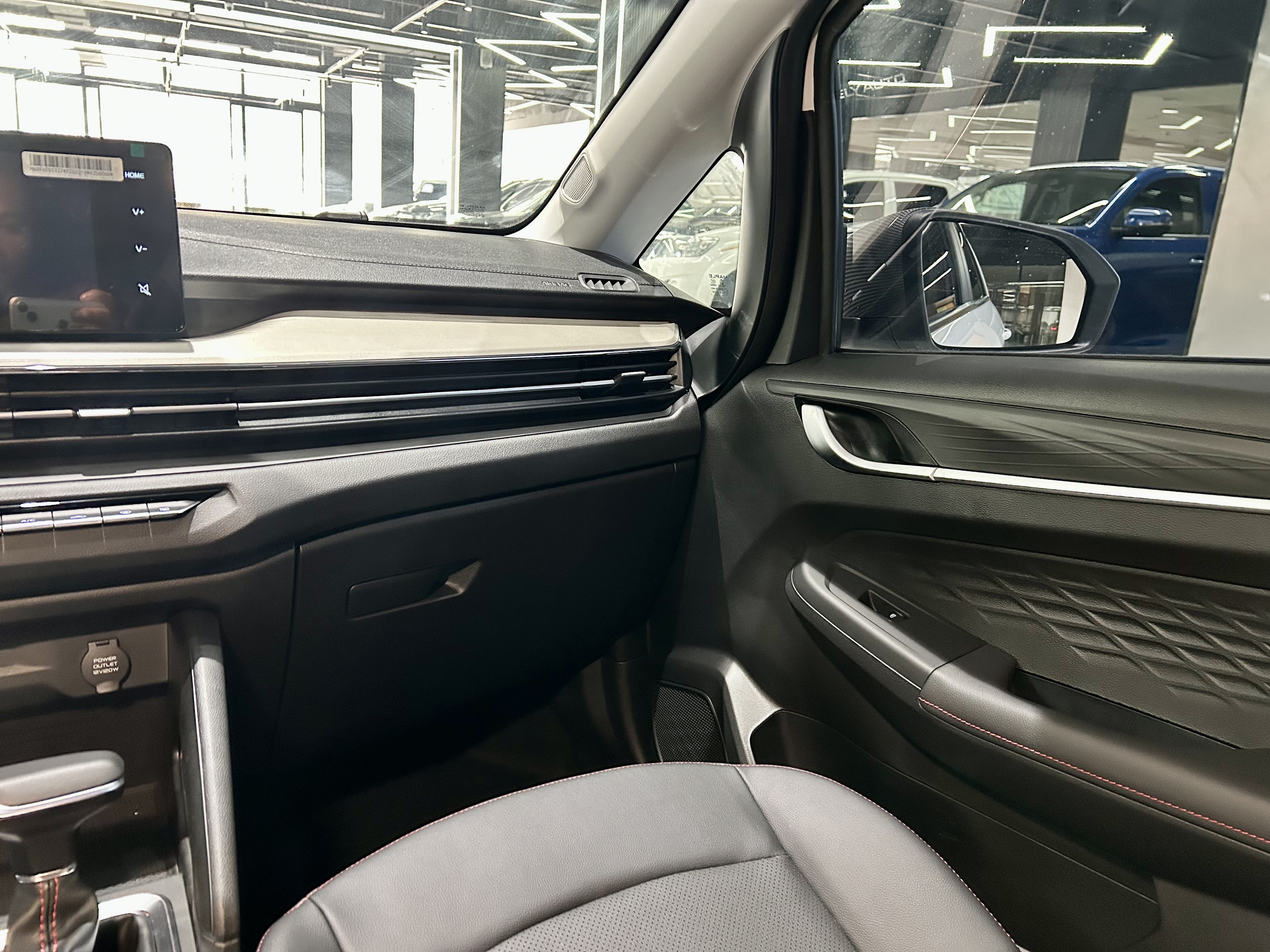 X3 PRO 2025 #27 X3 PRO 2025 car image #27