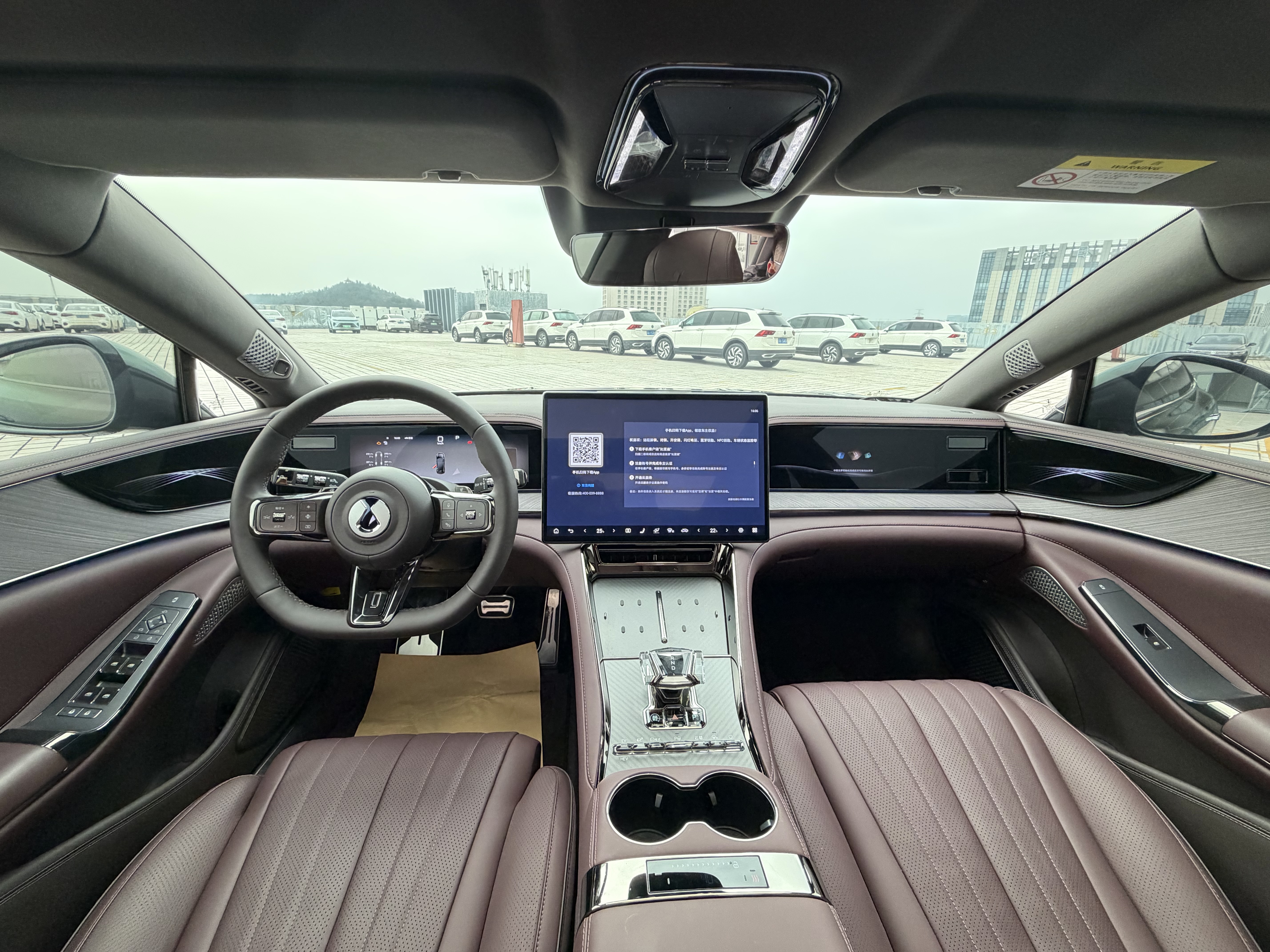 Denza Z9GT 2025 car image #27