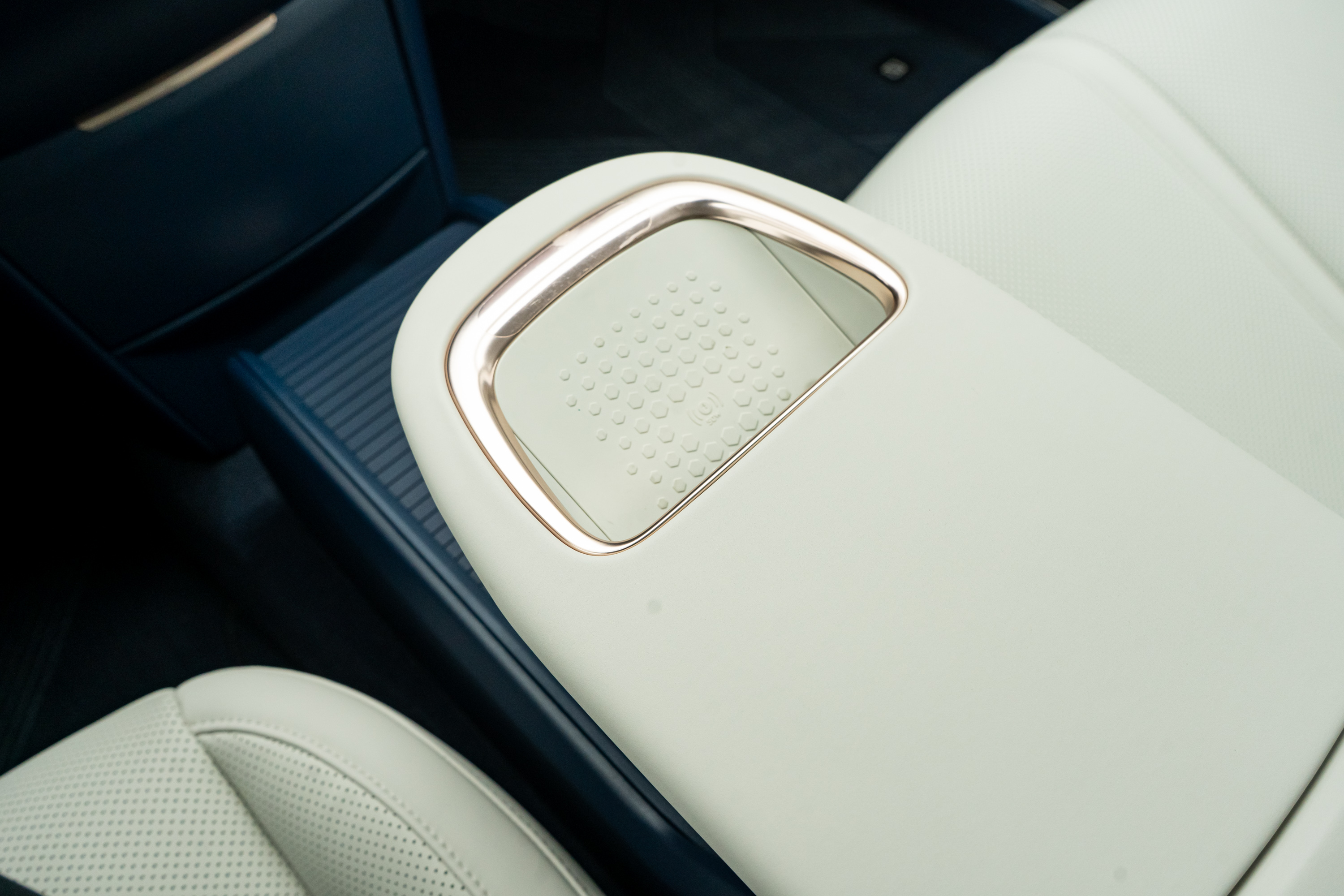 Zeekr X 2025 immagine di auto #27