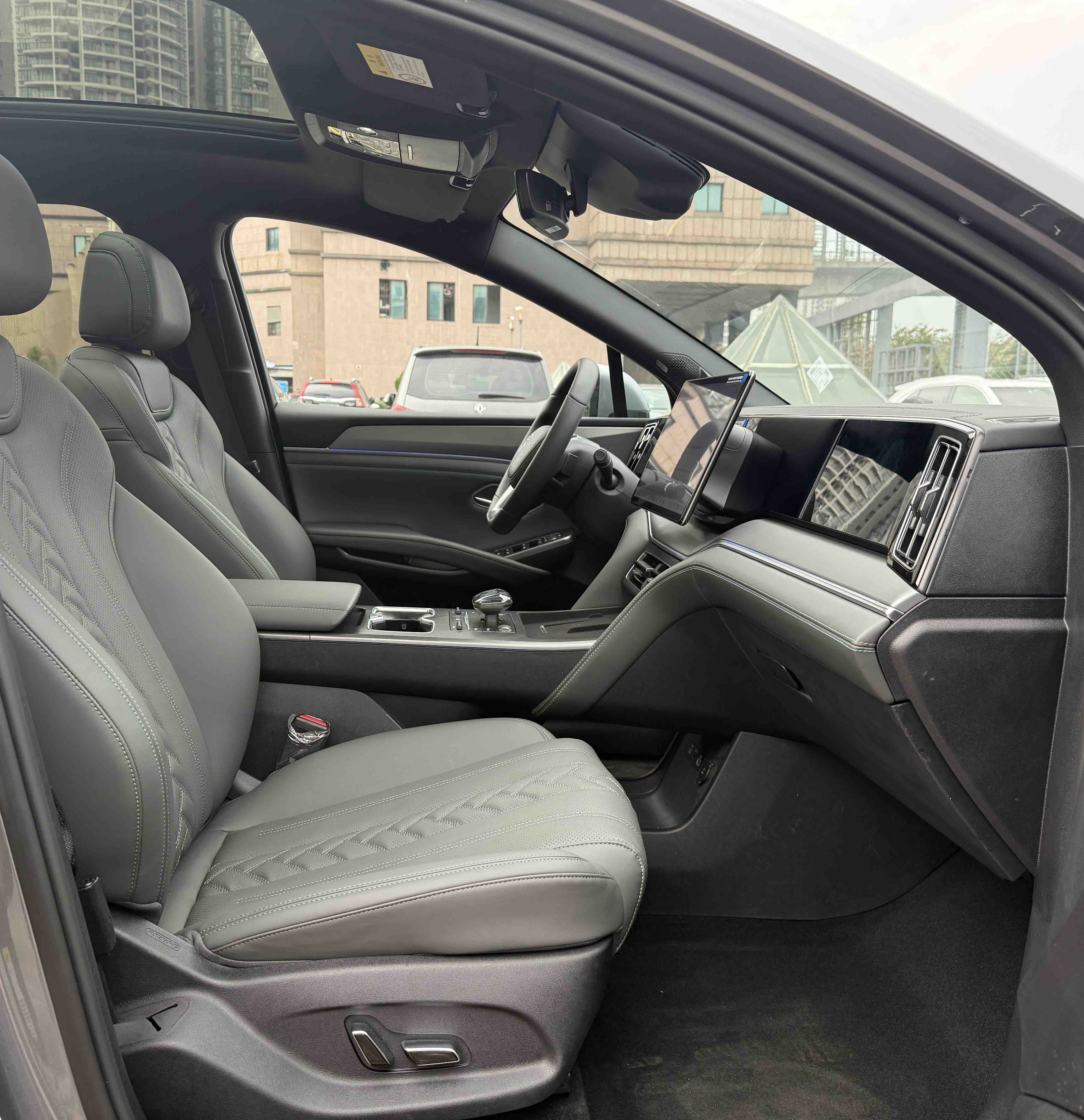 BYD Song 2025 #27 BYD Song 2025 car image #27