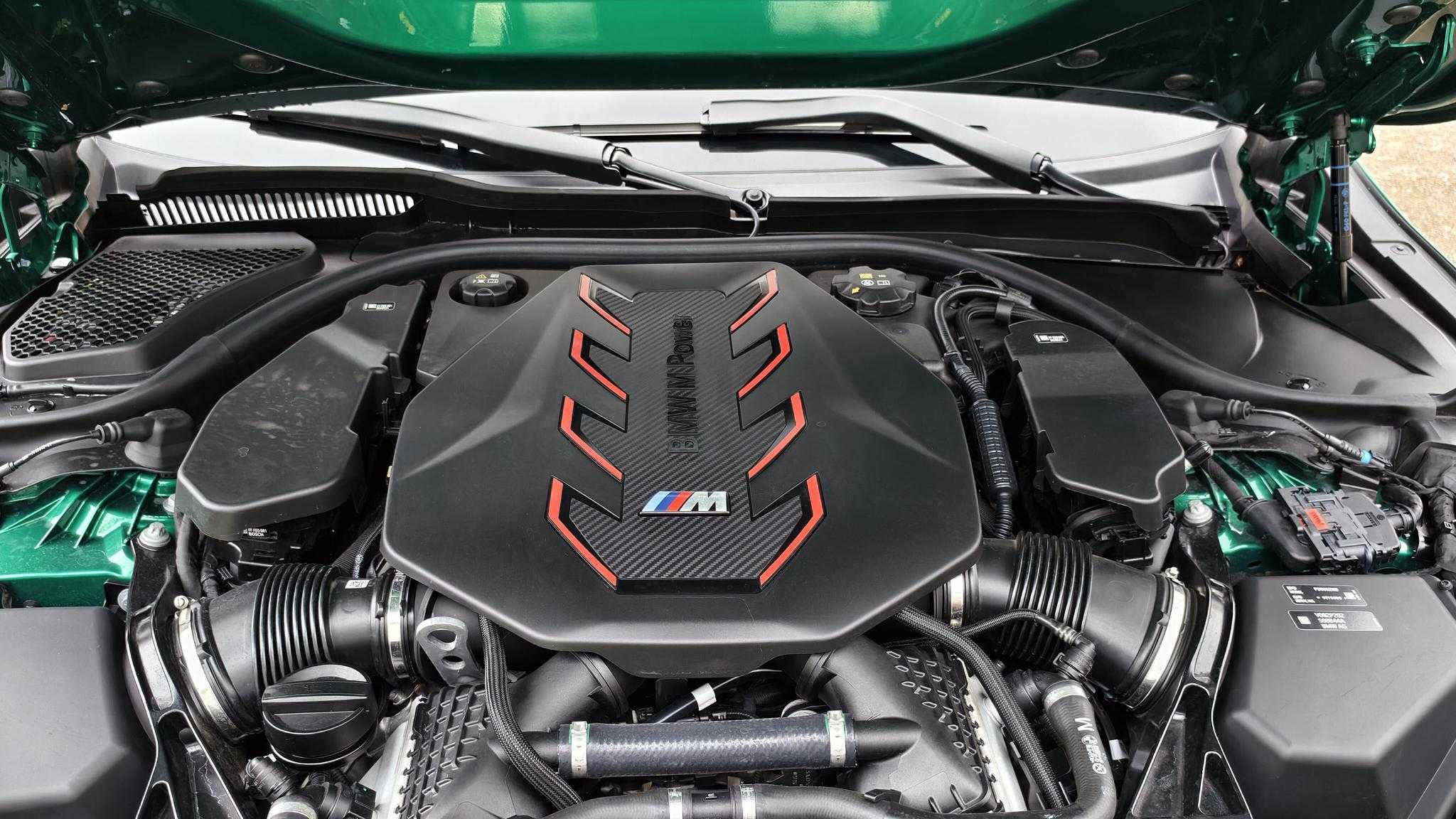 BMW M5 New Energy 2024 immagine di auto #27