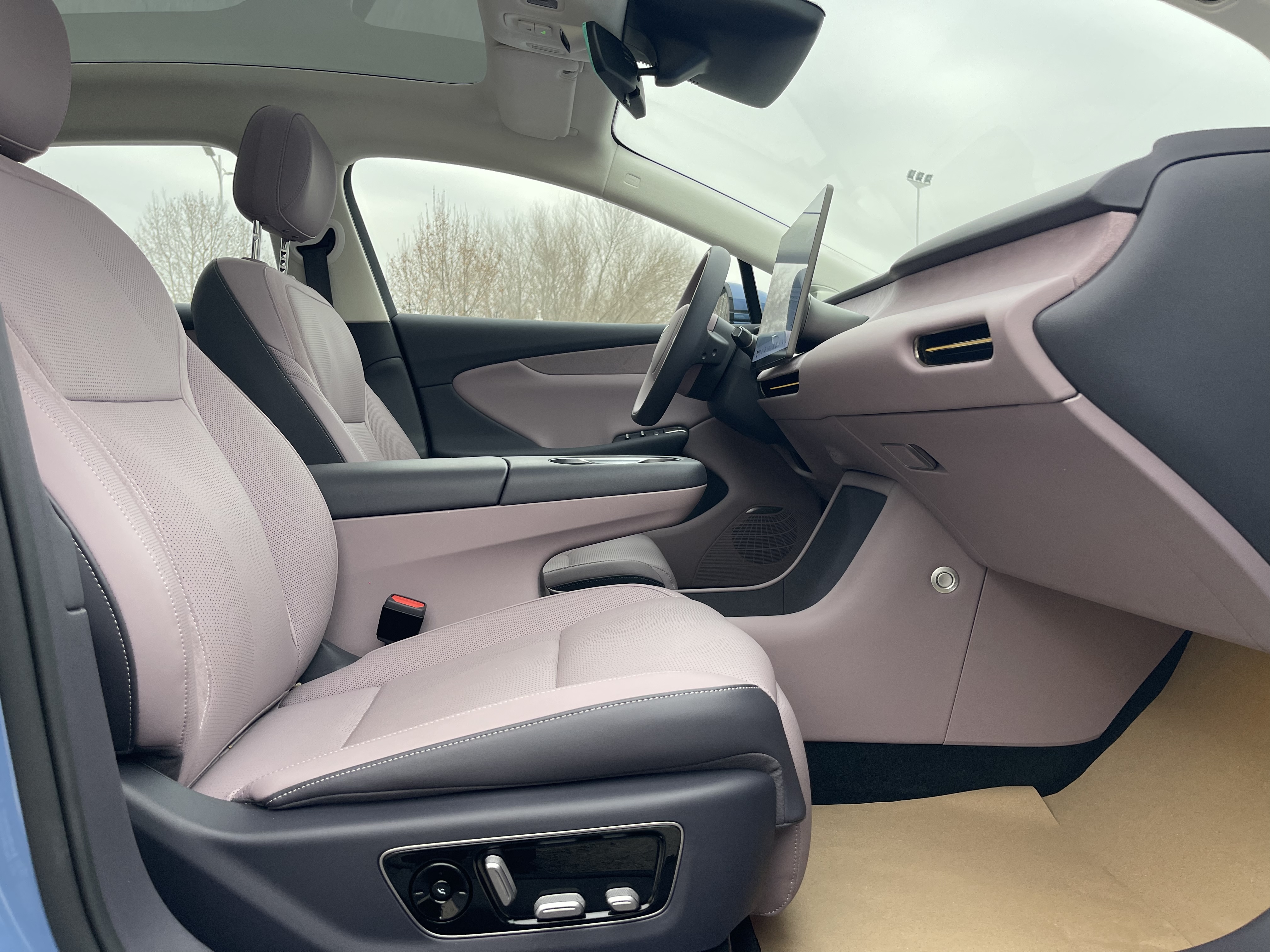 HongQi 2025 car image #27