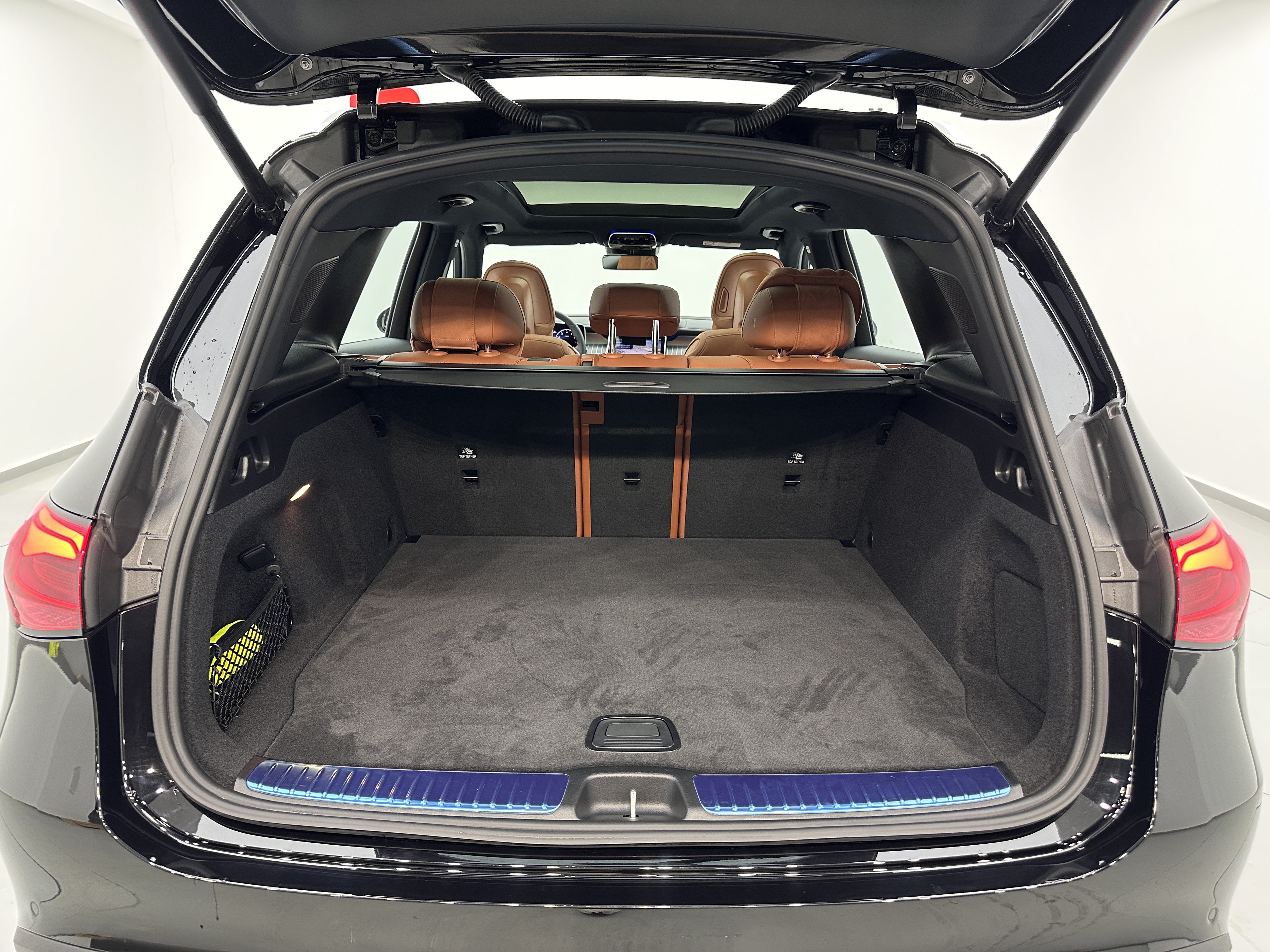 Mercedes-Benz GLC Class 2025 immagine di auto #27