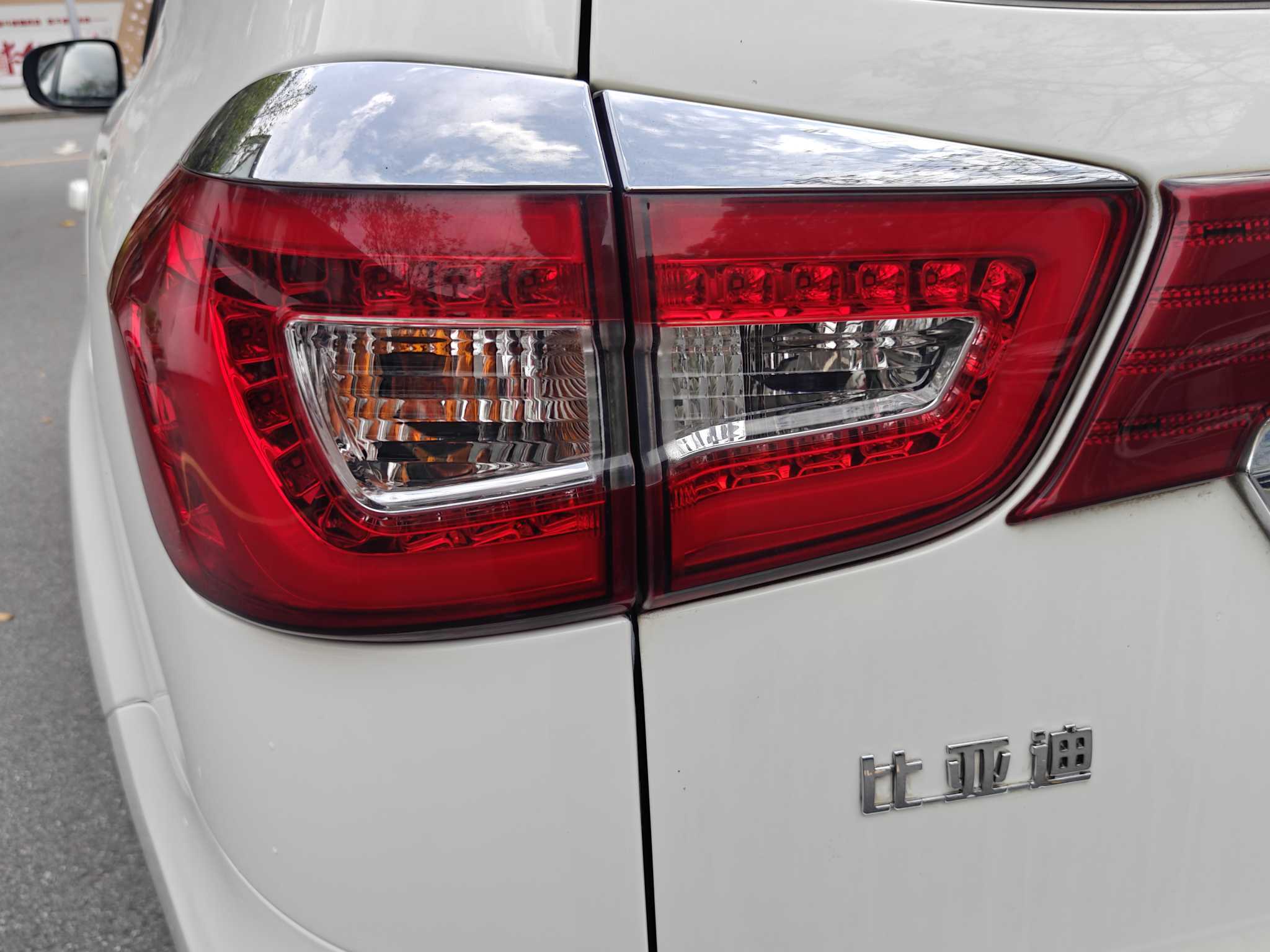 BYD M9 2016 immagine di auto #27