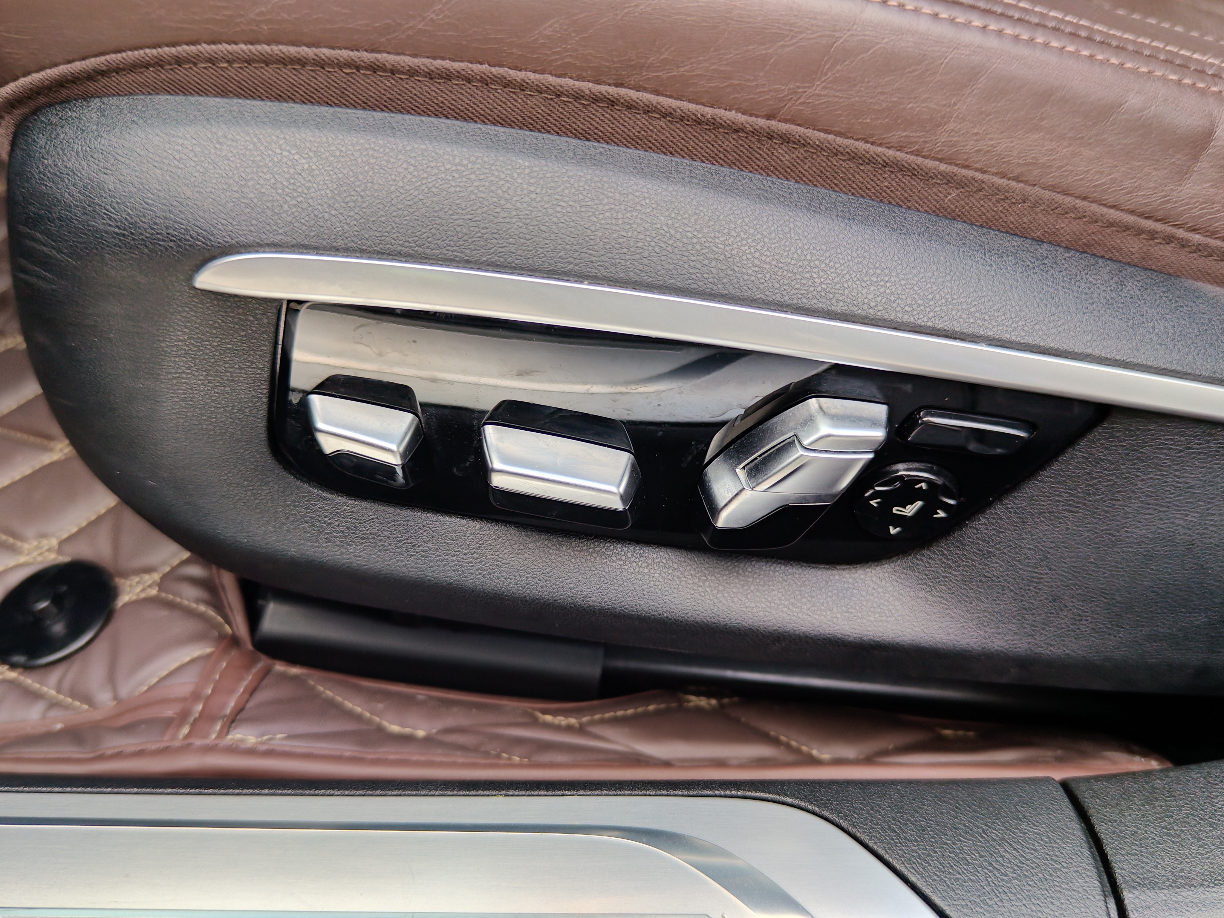 BMW 7 Series 2016 #27 BMW 7 Series 2016 car image #27