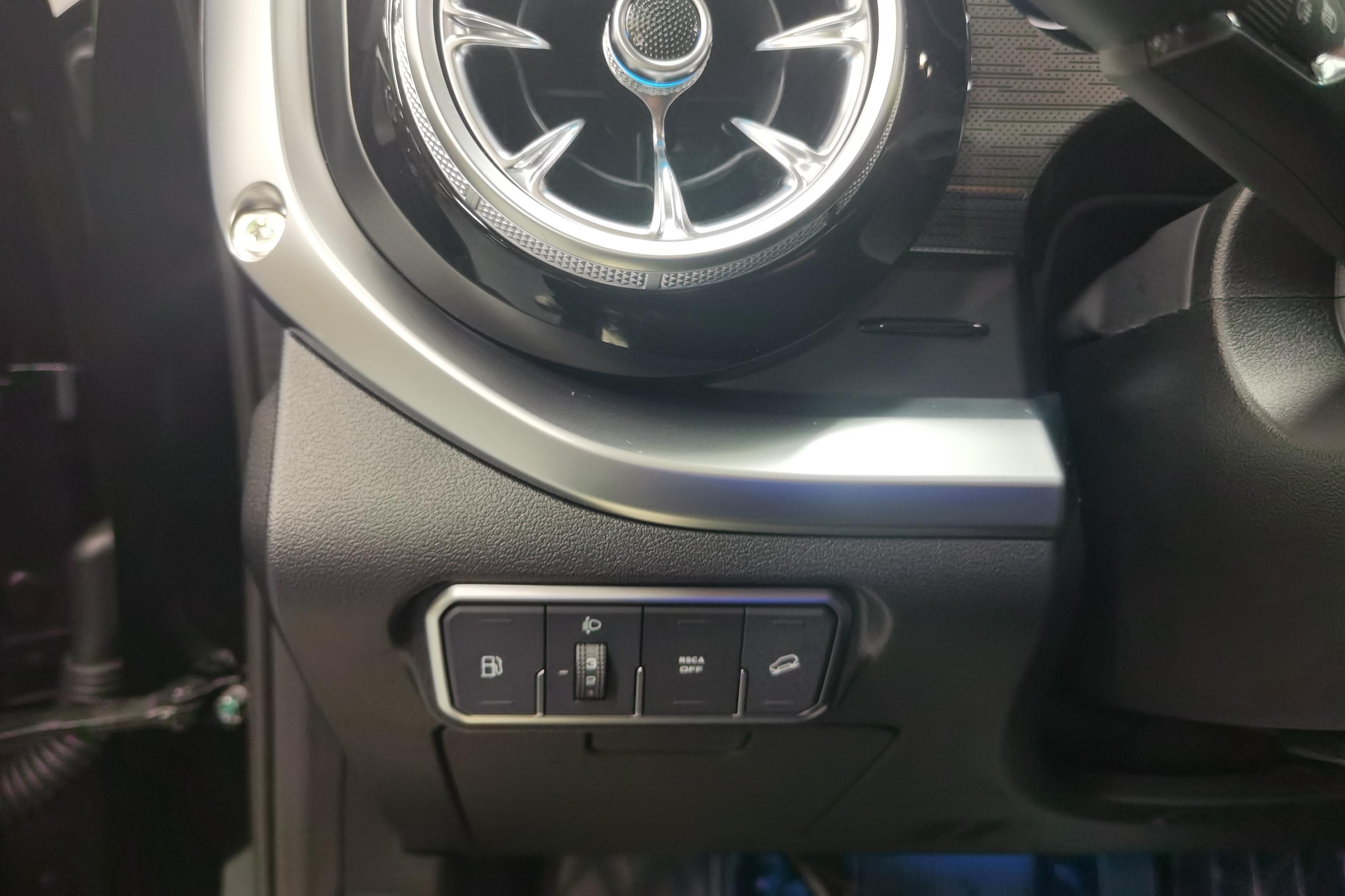 Tank 400 2024 car image #27