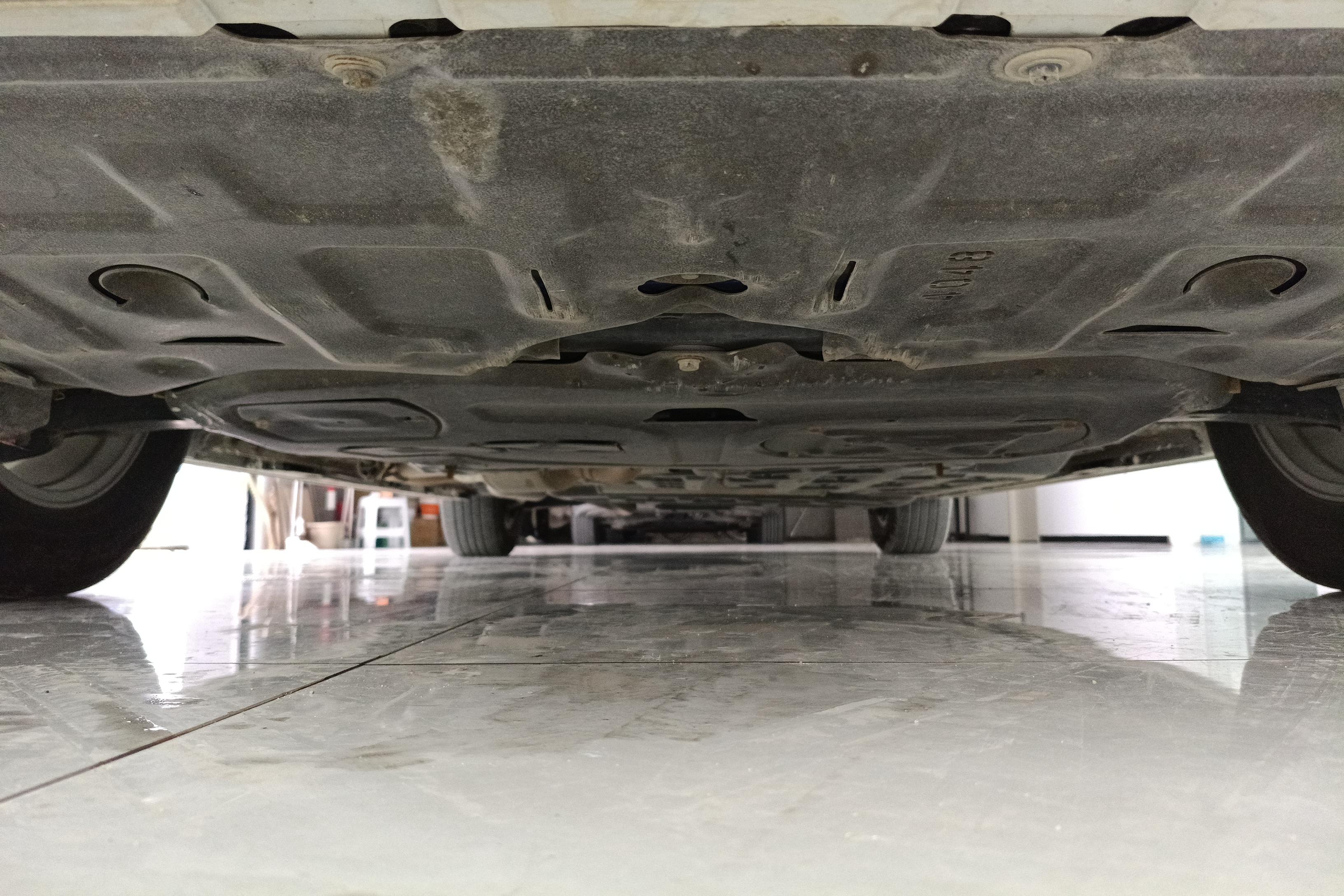 Toyota Granvia 2023 car image #27