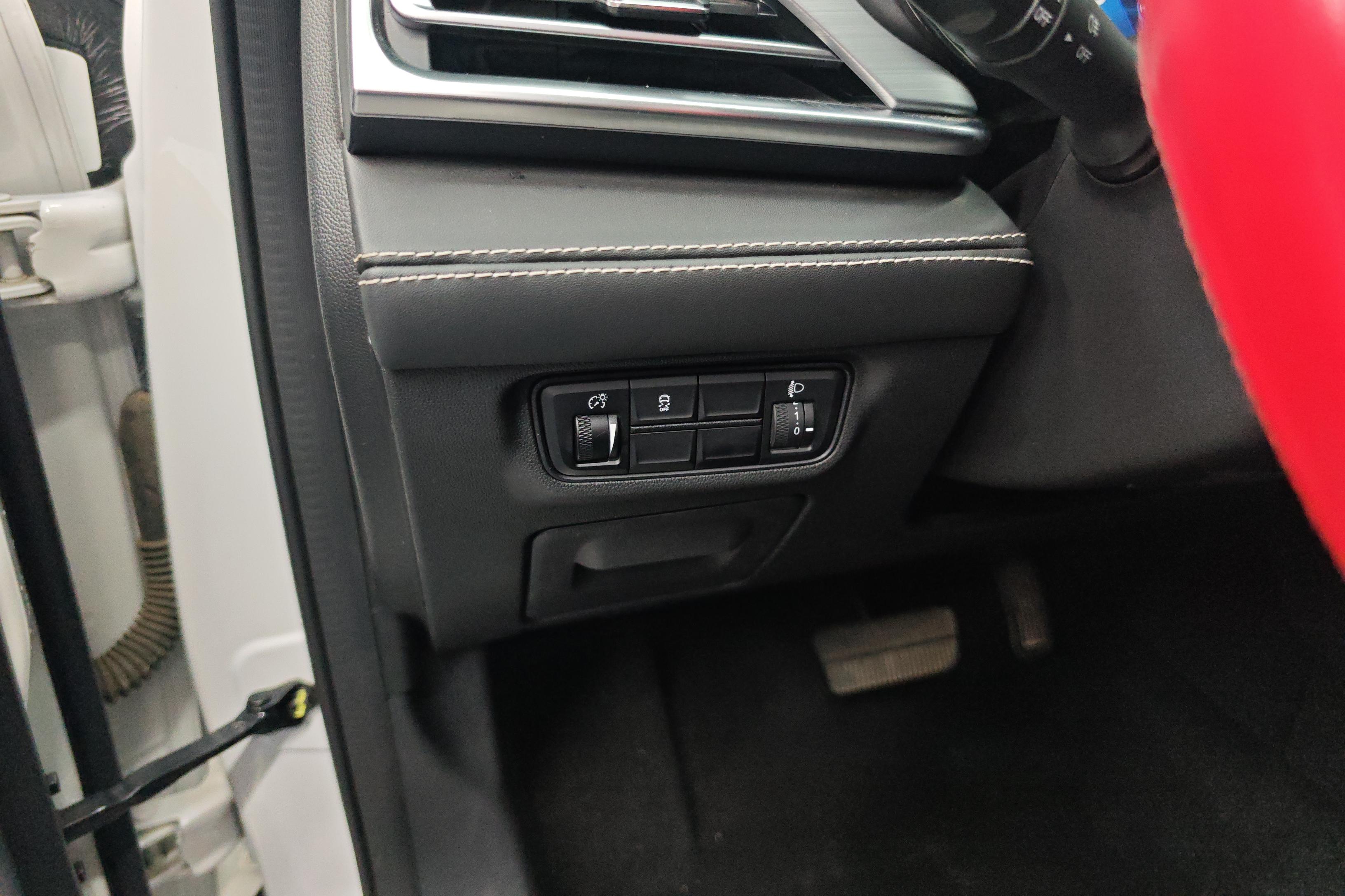 Changan CS85 Coupe 2022 car image #27