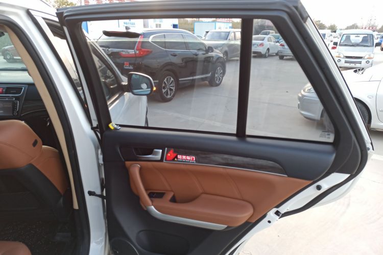 Haval H8 2017 изображение автомобиля #27