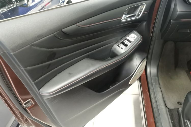 MG HS 2020 #27 MG HS 2020 car image #27