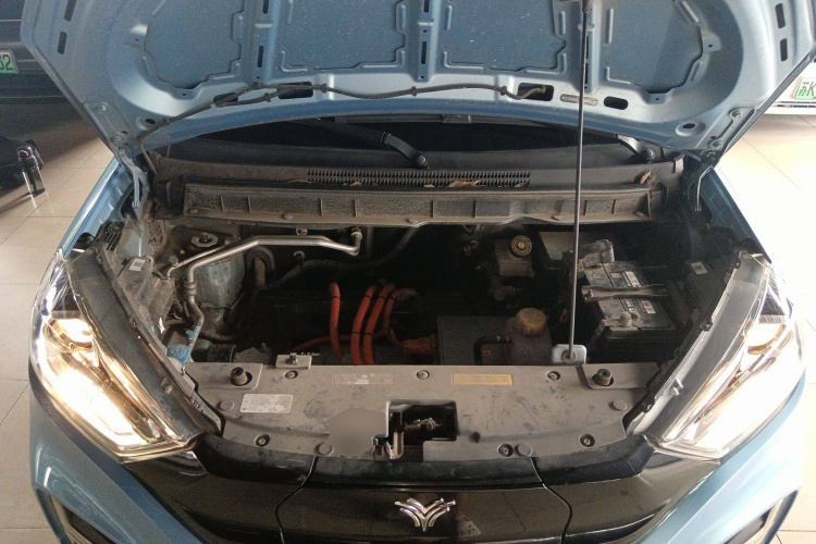 哪吒汽车 哪吒N01 2020 汽车图片 #27