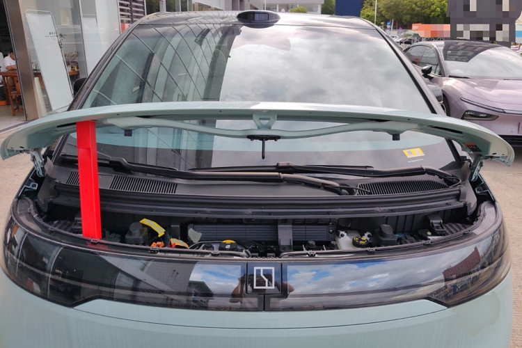 Zeekr MIX 2024 car image #27