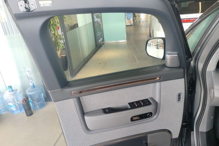 Zeekr MIX 2024 car image #27