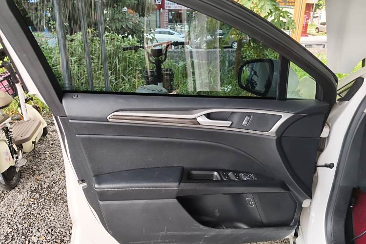 Ford Mondeo New Energy 2020 car image #27