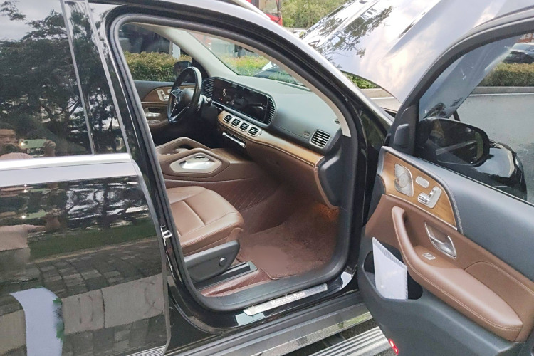 Mercedes-Benz GLE Class New Energy 2023 car image #27