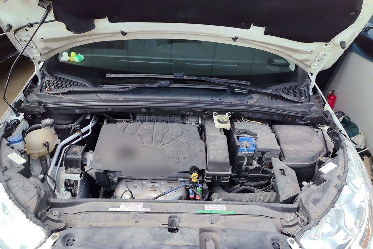 Citroen C4L 2015 car image #27