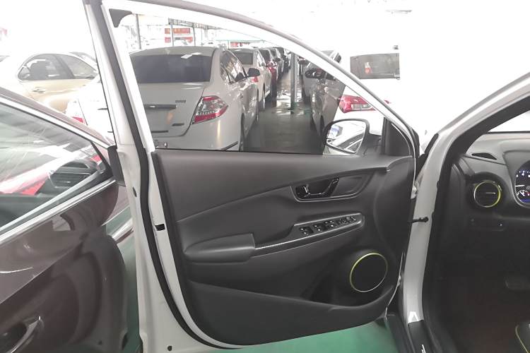 Hyundai ENCINO 2020 immagine di auto #27