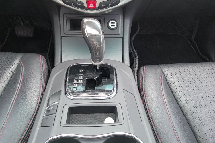 BYD S7 2017 image de voiture #27