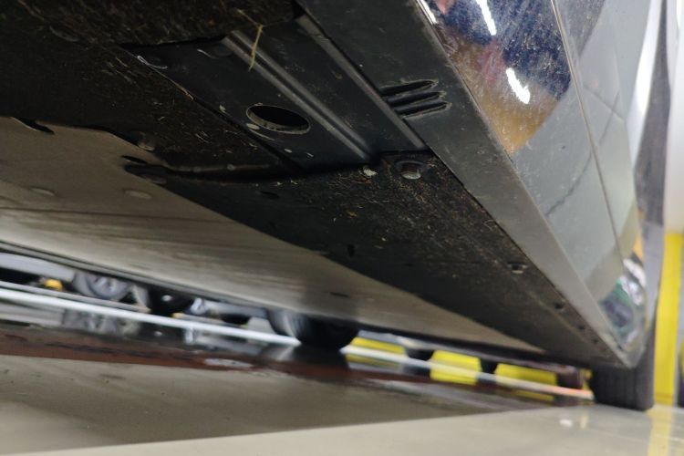 理想汽车 理想MEGA 2024 汽车图片 #27