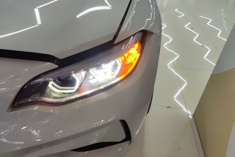 BMW M235L 2019 car image #27