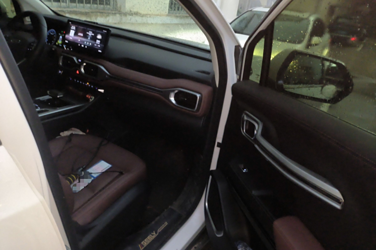 GEELY OkavangoR7 2021 #27 GEELY OkavangoR7 2021 car image #27