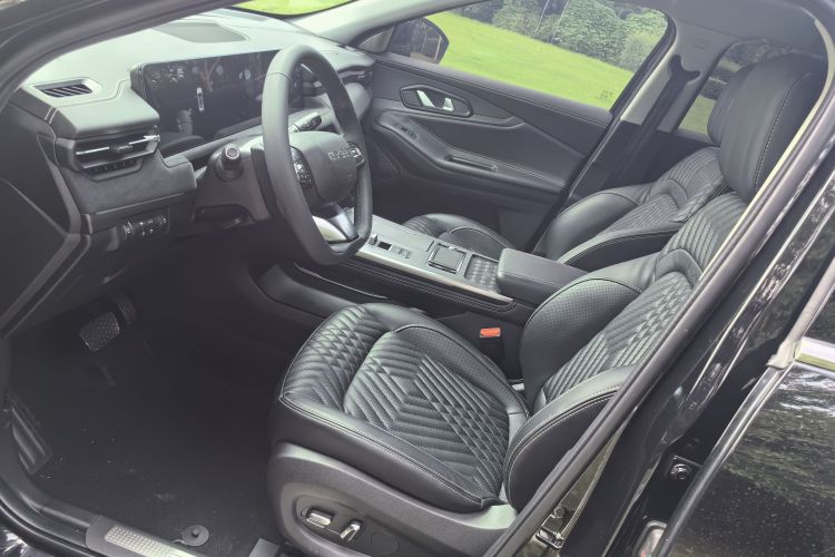 Exceed Lingyun 2022 car image #27