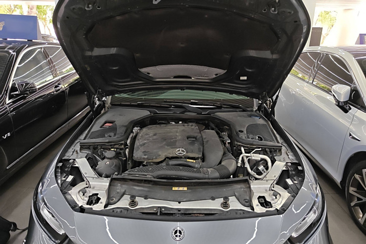 Mercedes-Benz CLS Class 2021 car image #27