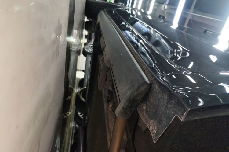 Li L8 2023 изображение автомобиля #27