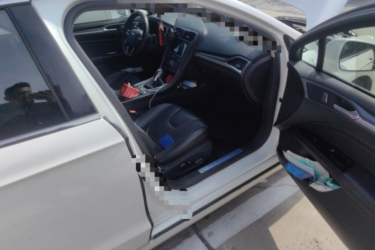 福特 蒙迪欧 2014 汽车图片 #27