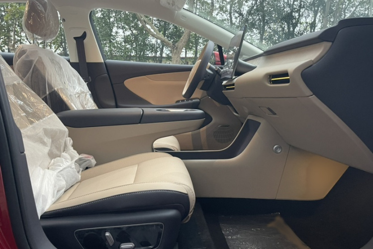 HongQi TianGong 05 2025 car image #27