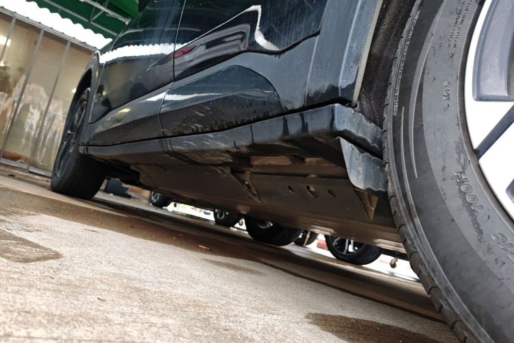 哪吒汽车 哪吒X 2023 汽车图片 #27