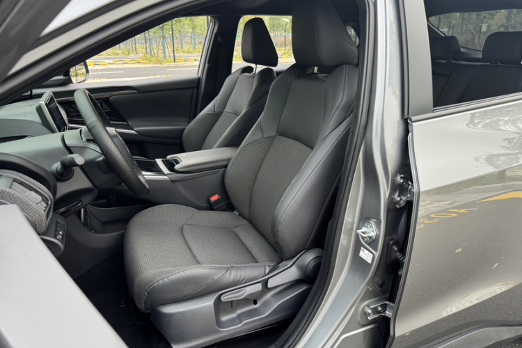 Toyota Bozhi 4X 2024 #27 Toyota Bozhi 4X 2024 car image #27