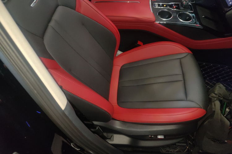 HongQi HS3 2024 #27 HongQi HS3 2024 immagine di auto #27