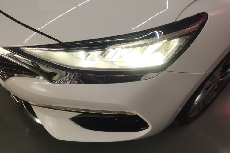 Hyundai Lafesta 2020 car image #27