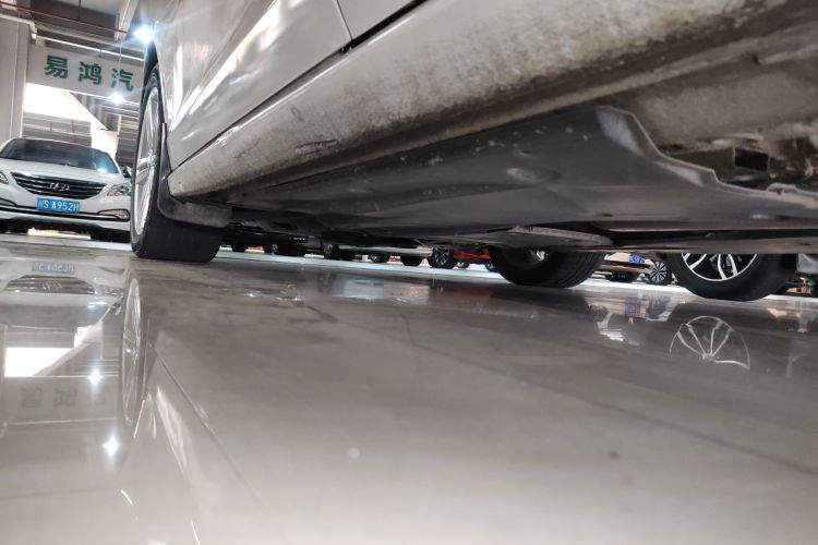 Volkswagen Lamando 2018 immagine di auto #27