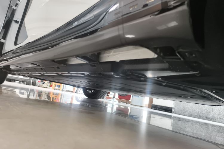 零跑汽车 零跑B01 2025 汽车图片 #27