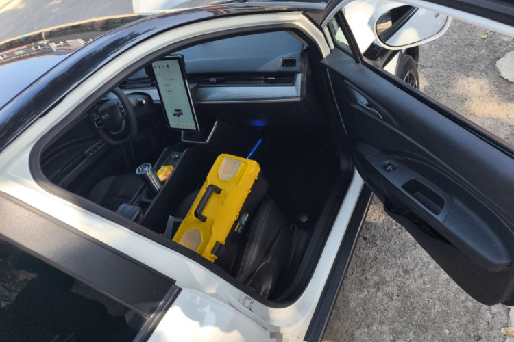 哪吒汽车 哪吒AYA 2023 #27 哪吒汽车 哪吒AYA 2023 汽车图片 #27