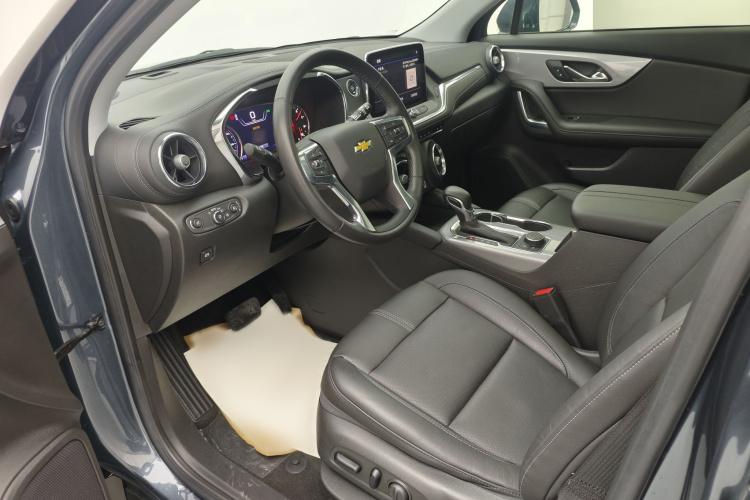 Chevrolet Blazer 2023 car image #27
