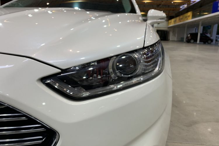 福特 蒙迪欧 2015 汽车图片 #27