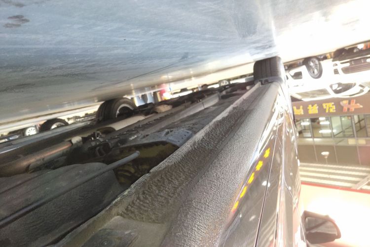 Kia Carens 2015 immagine di auto #27