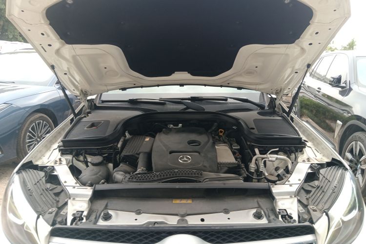 Mercedes-Benz GLC Class 2019 #27 Mercedes-Benz GLC Class 2019 car image #27