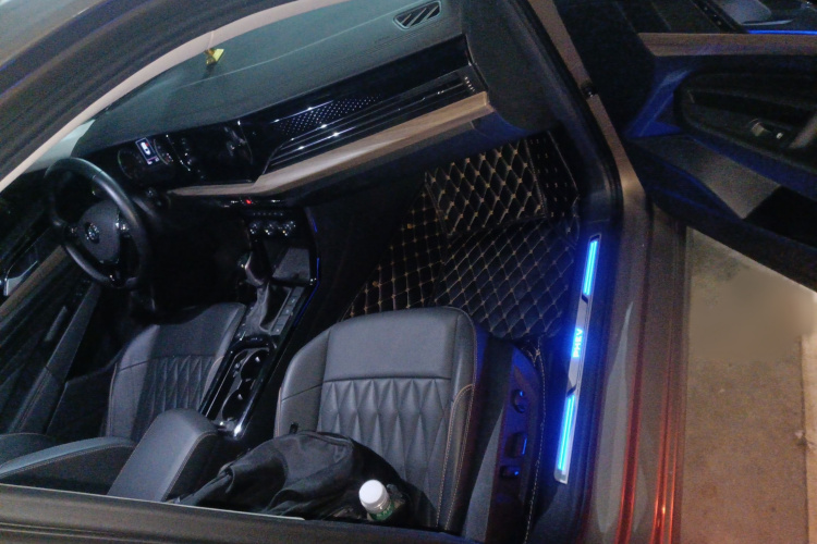 Volkswagen Passat New Energy 2019 #27 Volkswagen Passat New Energy 2019 صورة سيارة #27