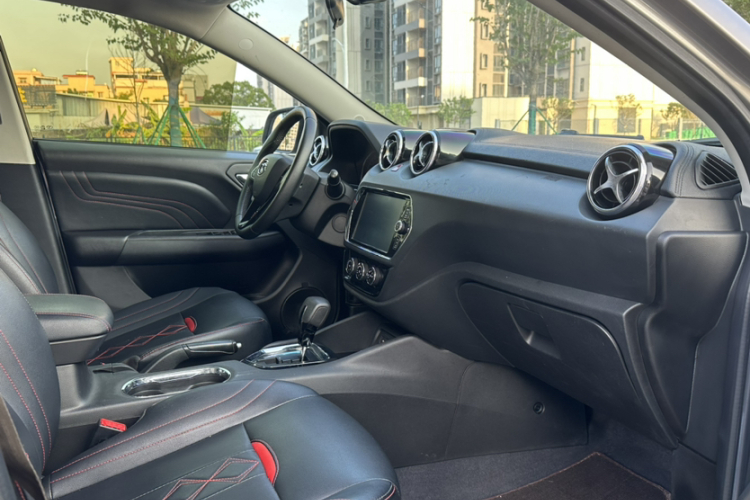 Soueast DX3 2018 imagen de coche #27