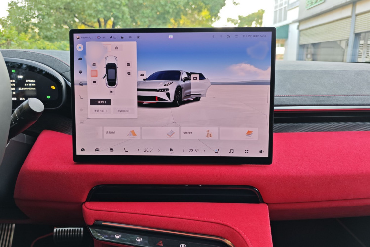 极氪 极氪001 FR 2025 汽车图片 #27