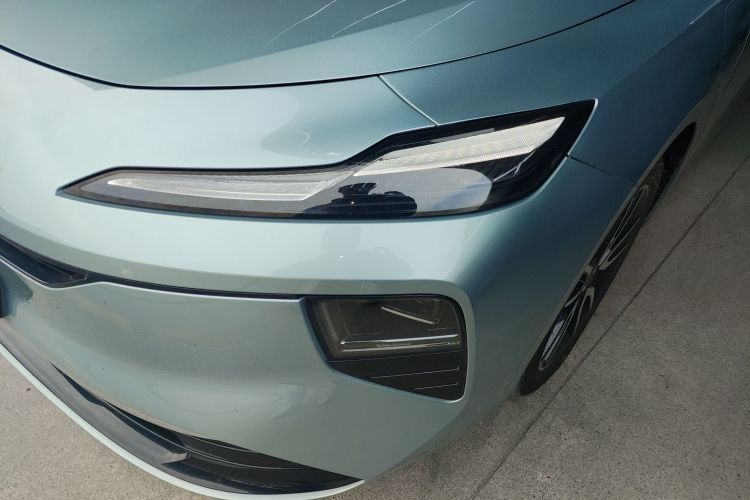 Roewe D6 2025 car image #27