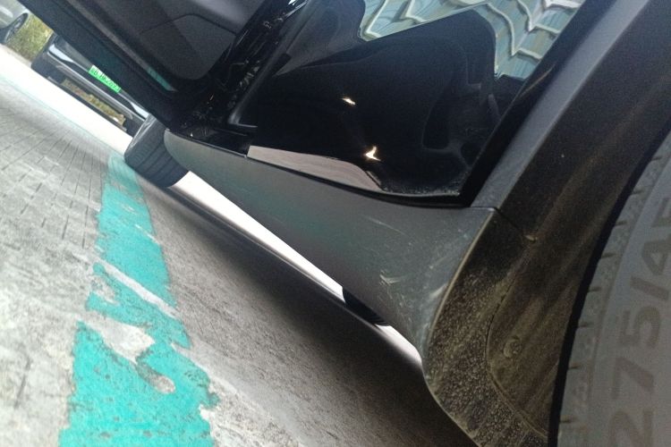 特斯拉 Model Y L 2025 汽车图片 #27