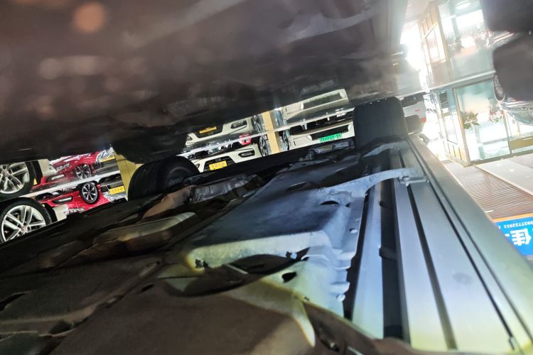 Volkswagen Touareg 2018 car image #27