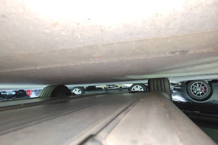 Tesla Model Y 2023 car image #27