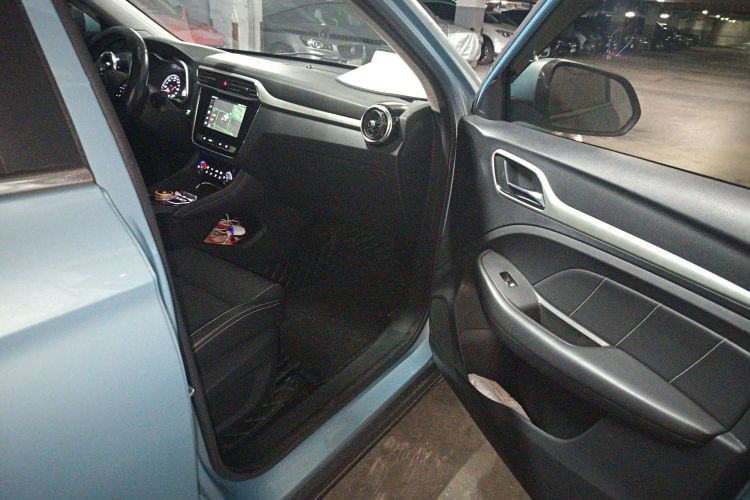 MG EZS Electric 2019 car image #27